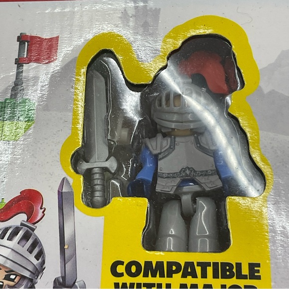 Max Build More Knight's Castle Building Toy w\ Figure 100+ Pcs.  Zuru 2019 New - Picture 5 of 7